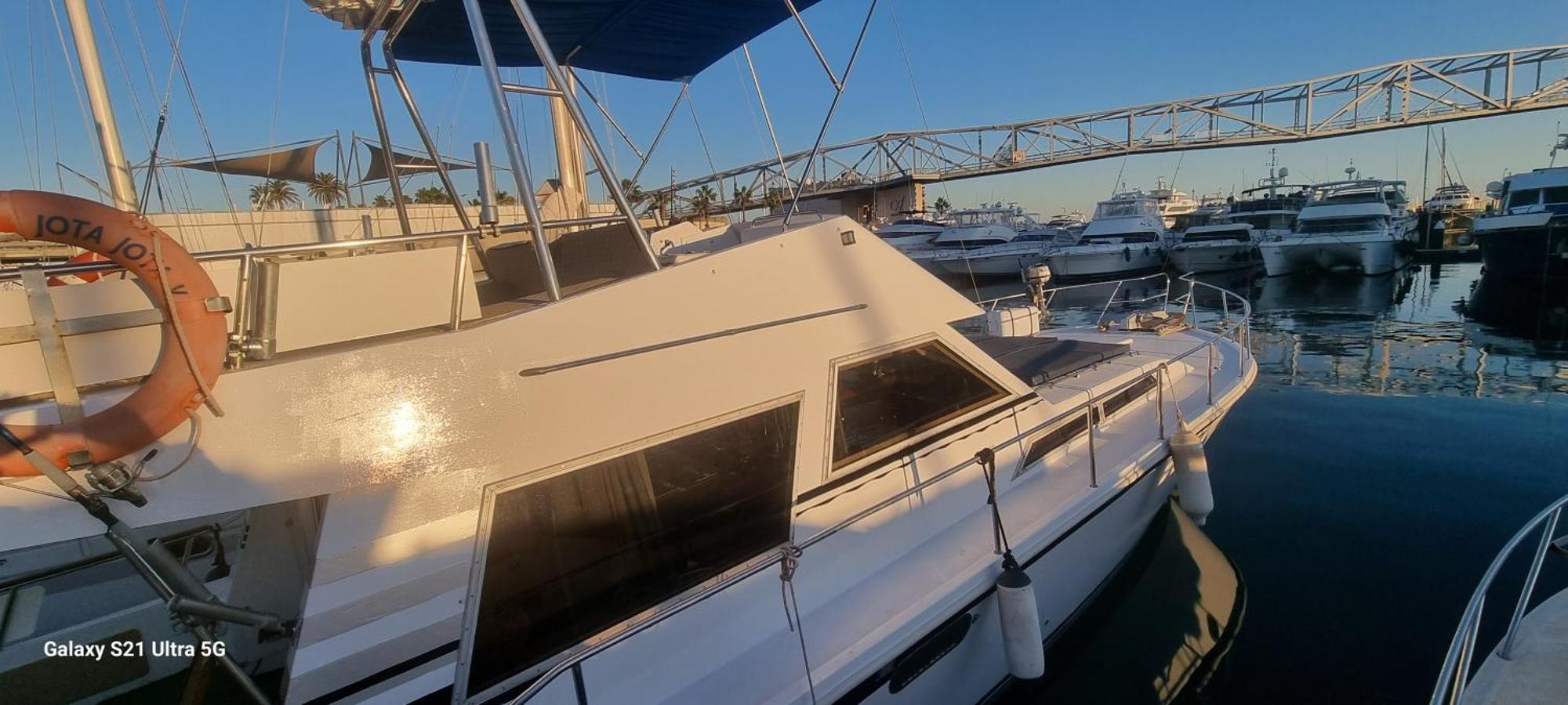 Hotel Beautiful And Comfy Boat In Barcelona With Boat Tour Option Exterior foto